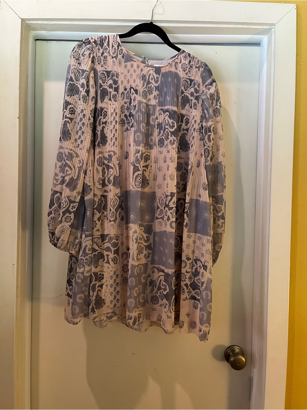 Wilfred Pleated Floral Tunic in Light Blue and Cream